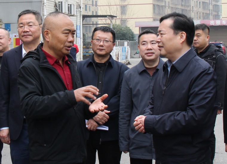 市長(zhǎng)熊煒來(lái)我公司檢查指導(dǎo)安全生產(chǎn)工作